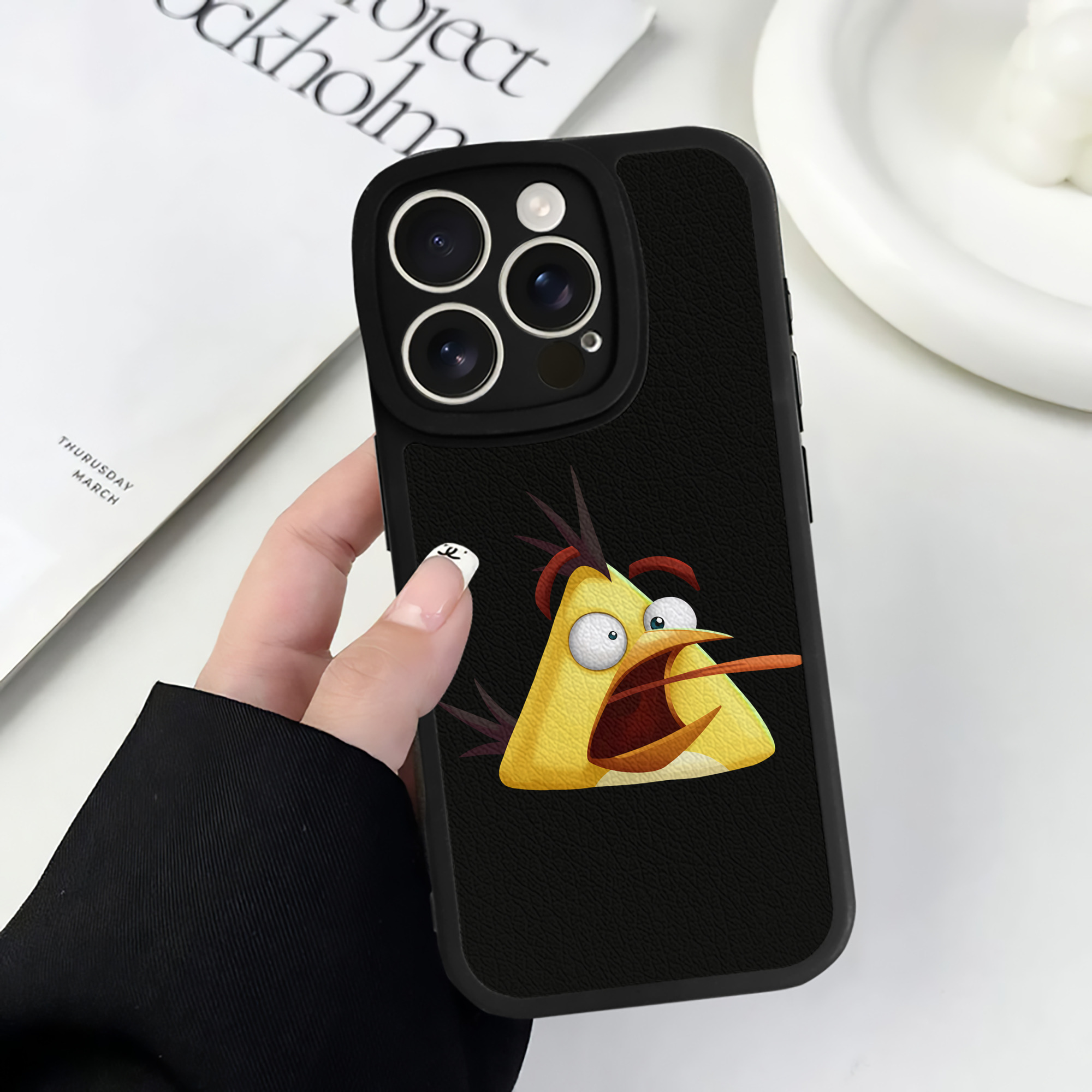 （画像用） Angry Birds アングリーバード 【iPhone 16シリーズ対応】シリコンスマホケース（レザー調） 材質：シリコン